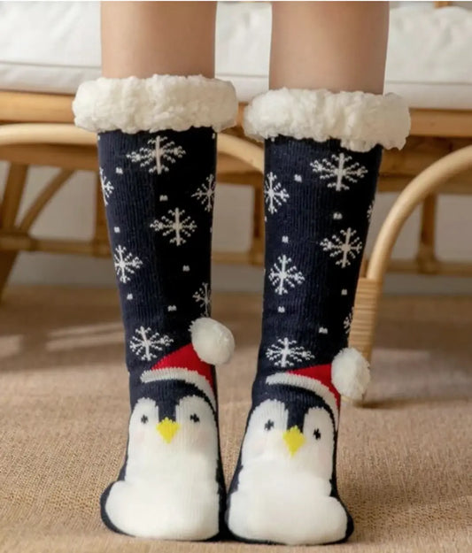 Ladies Fuzzy Slipper Socks Christmas Penguin Novelty Gift Socks
